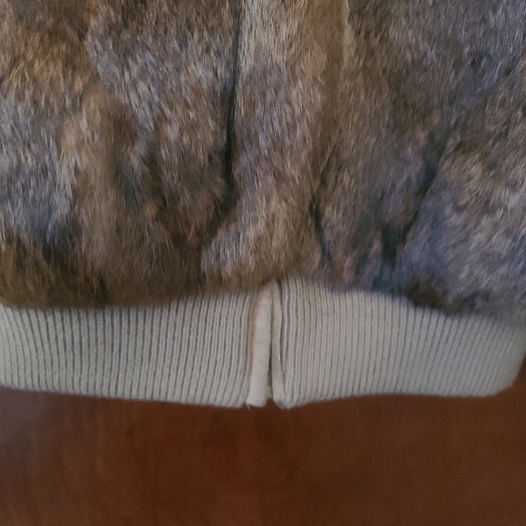 Real dyed rabbit fur bomber jacket (Dry cleaned with tags on) - Picture 3 of 12